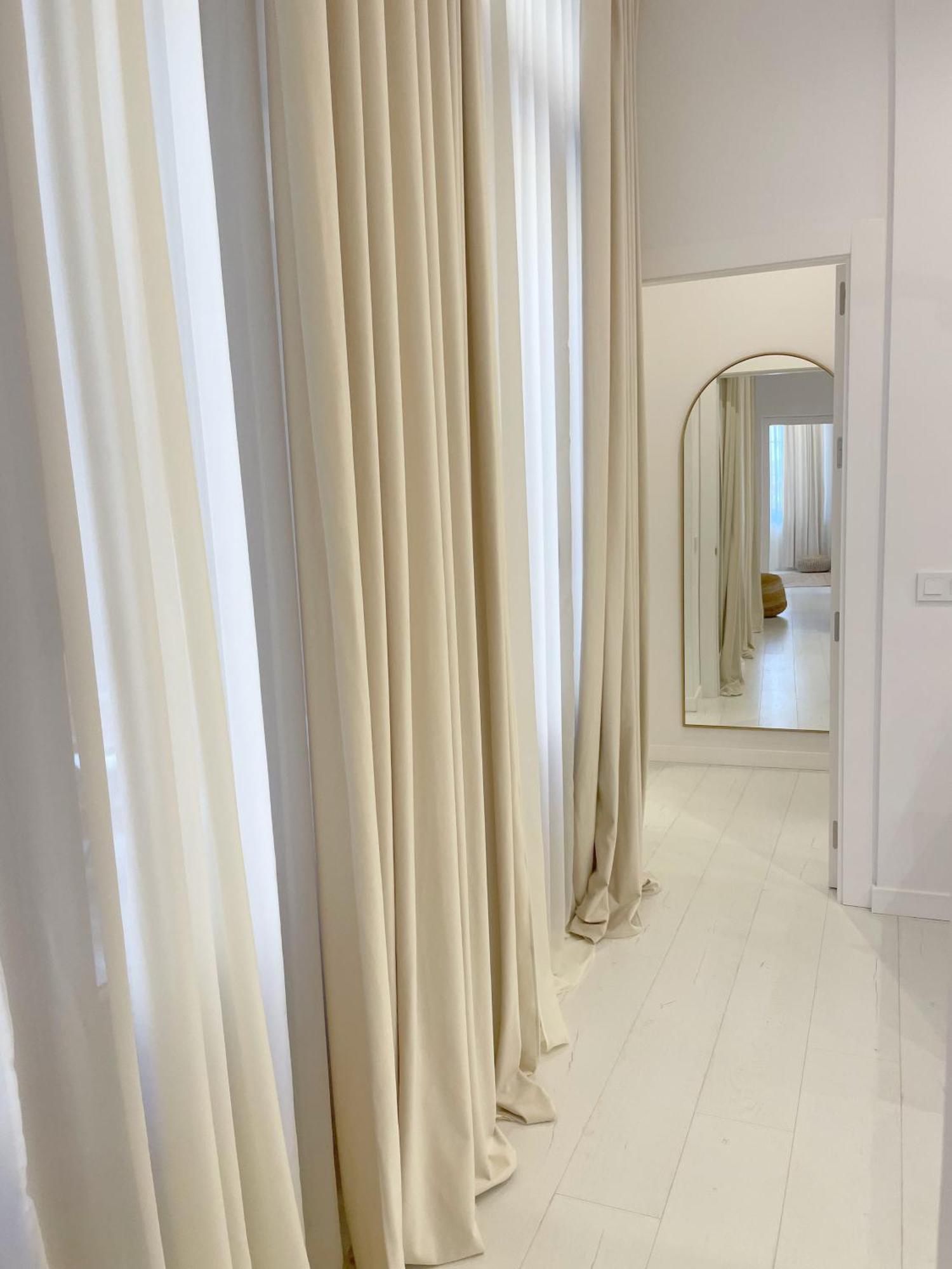 Piso Con Patio, 3 Habitaciones, En La Goleta Малага Екстер'єр фото